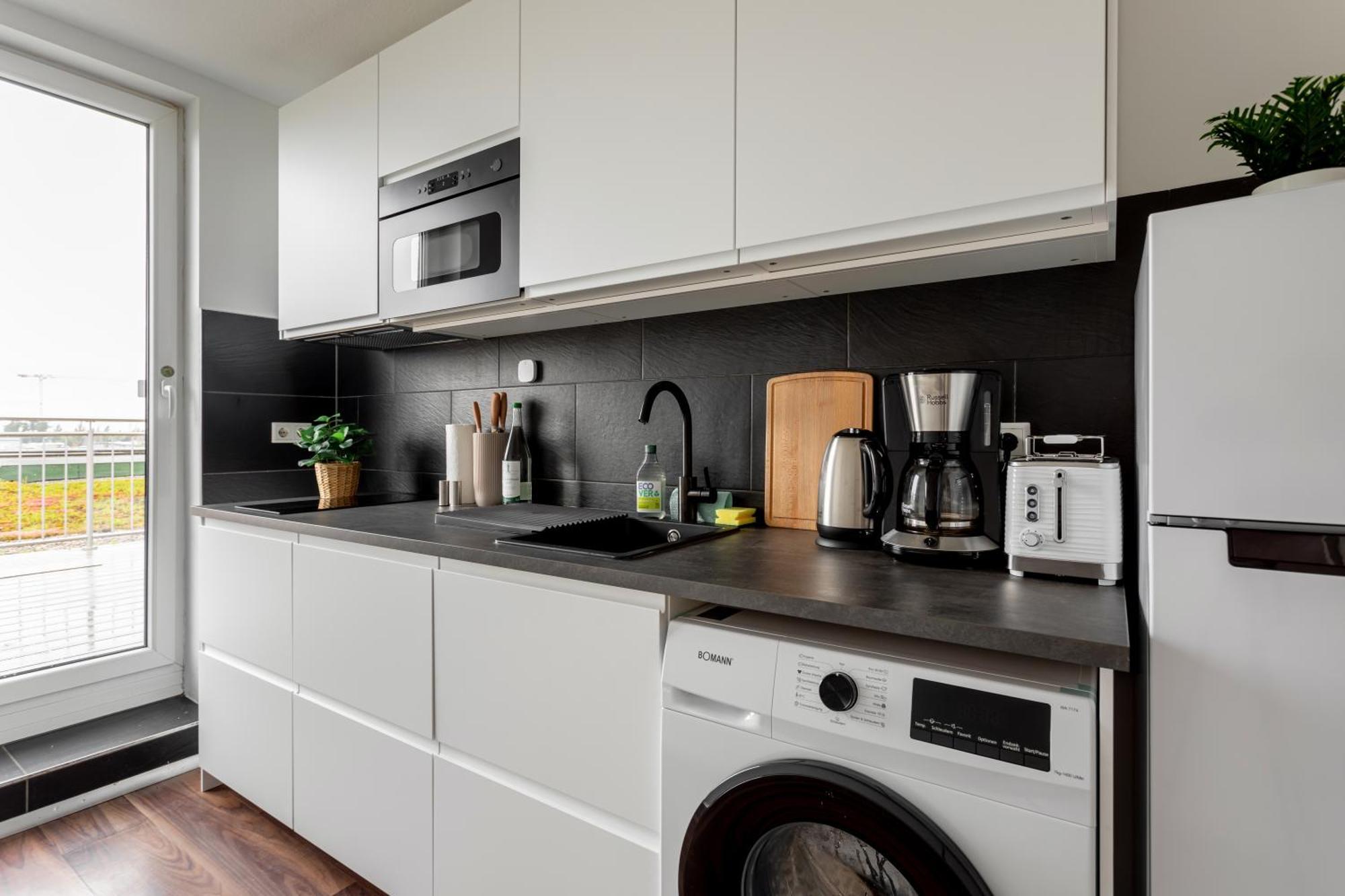 Apartment Global Living - Design I Terrace I Kitchen I Smart-tv I Parking Space I München