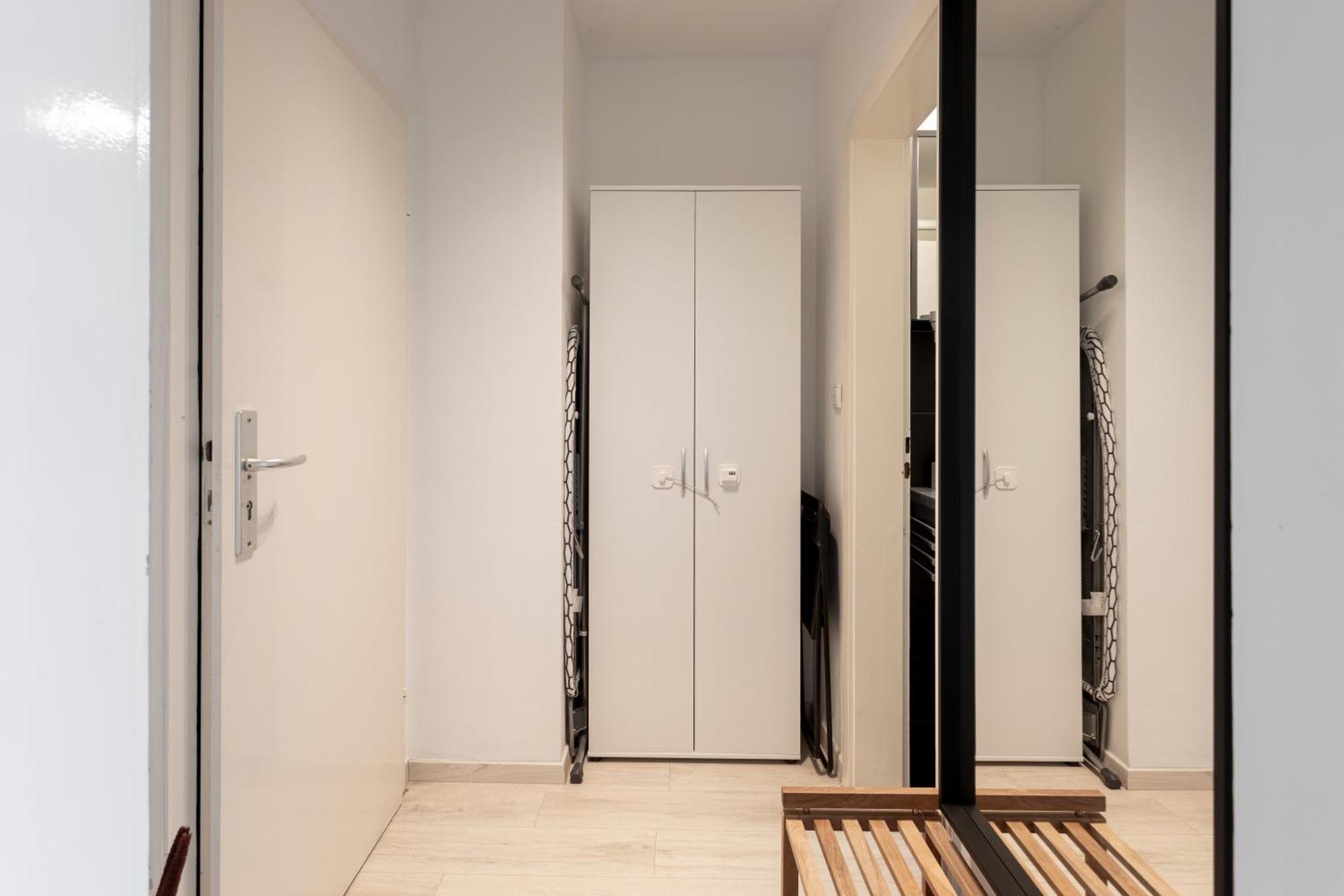 Apartment Global Living - Design I Terrace I Kitchen I Smart-tv I Parking Space I München
