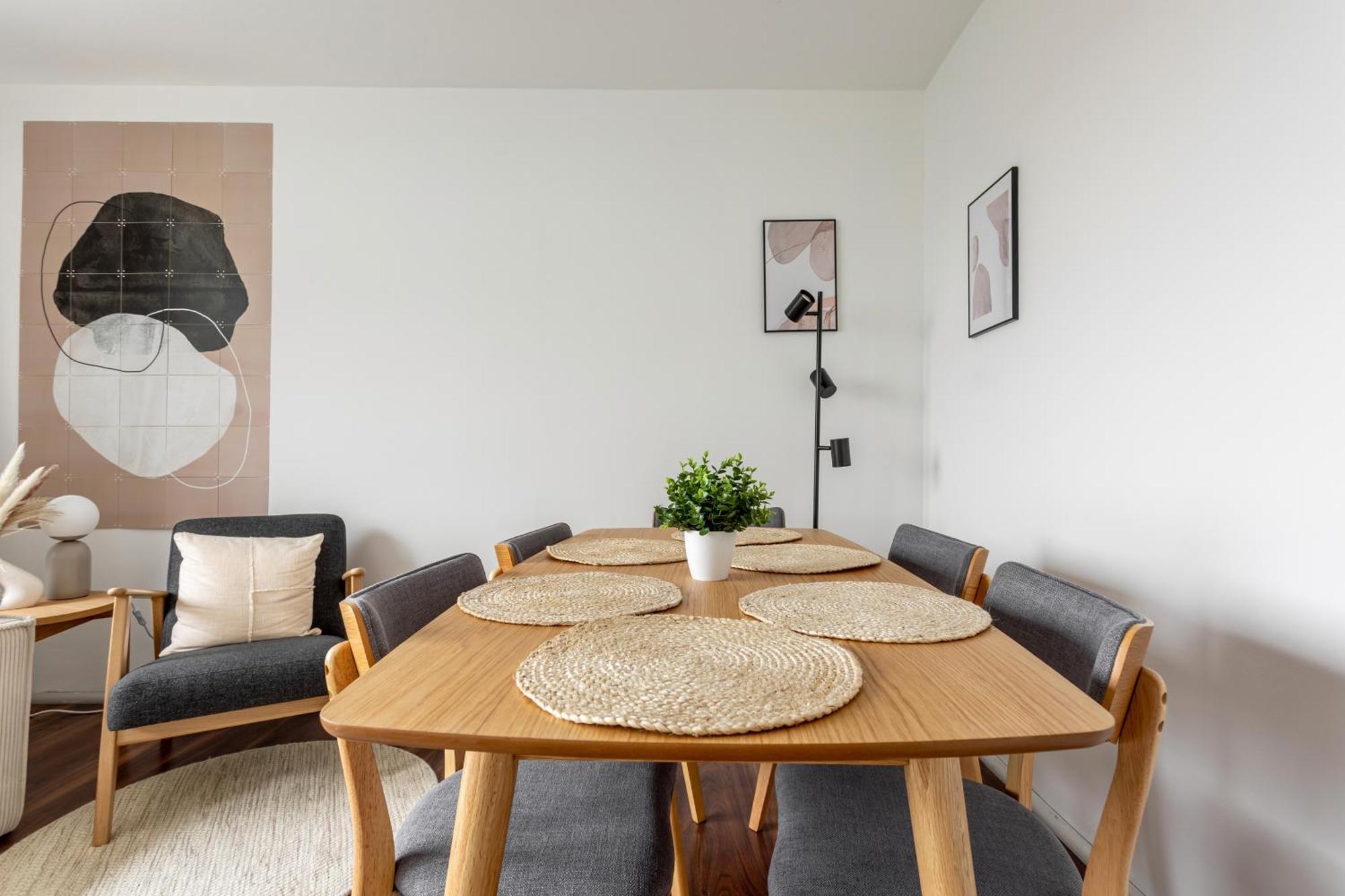 Global Living - Design I Terrace I Kitchen I Smart-tv I Parking Space I Appartement *