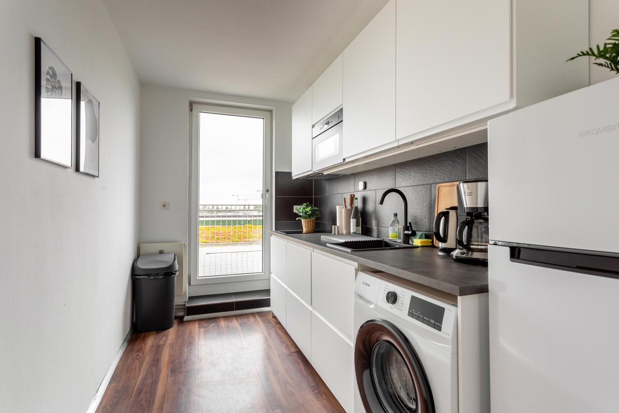 Apartment Global Living - Design I Terrace I Kitchen I Smart-tv I Parking Space I München