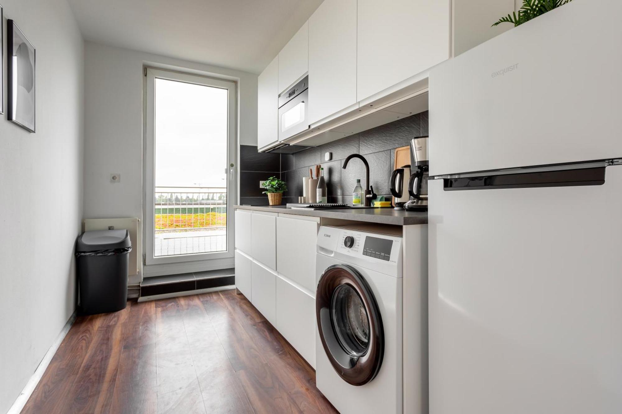 Global Living - Design I Terrace I Kitchen I Smart-tv I Parking Space I München