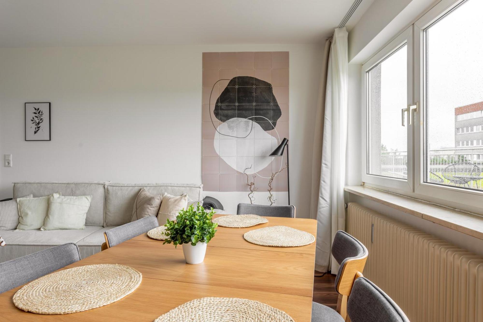 Apartment Global Living - Design I Terrace I Kitchen I Smart-tv I Parking Space I München