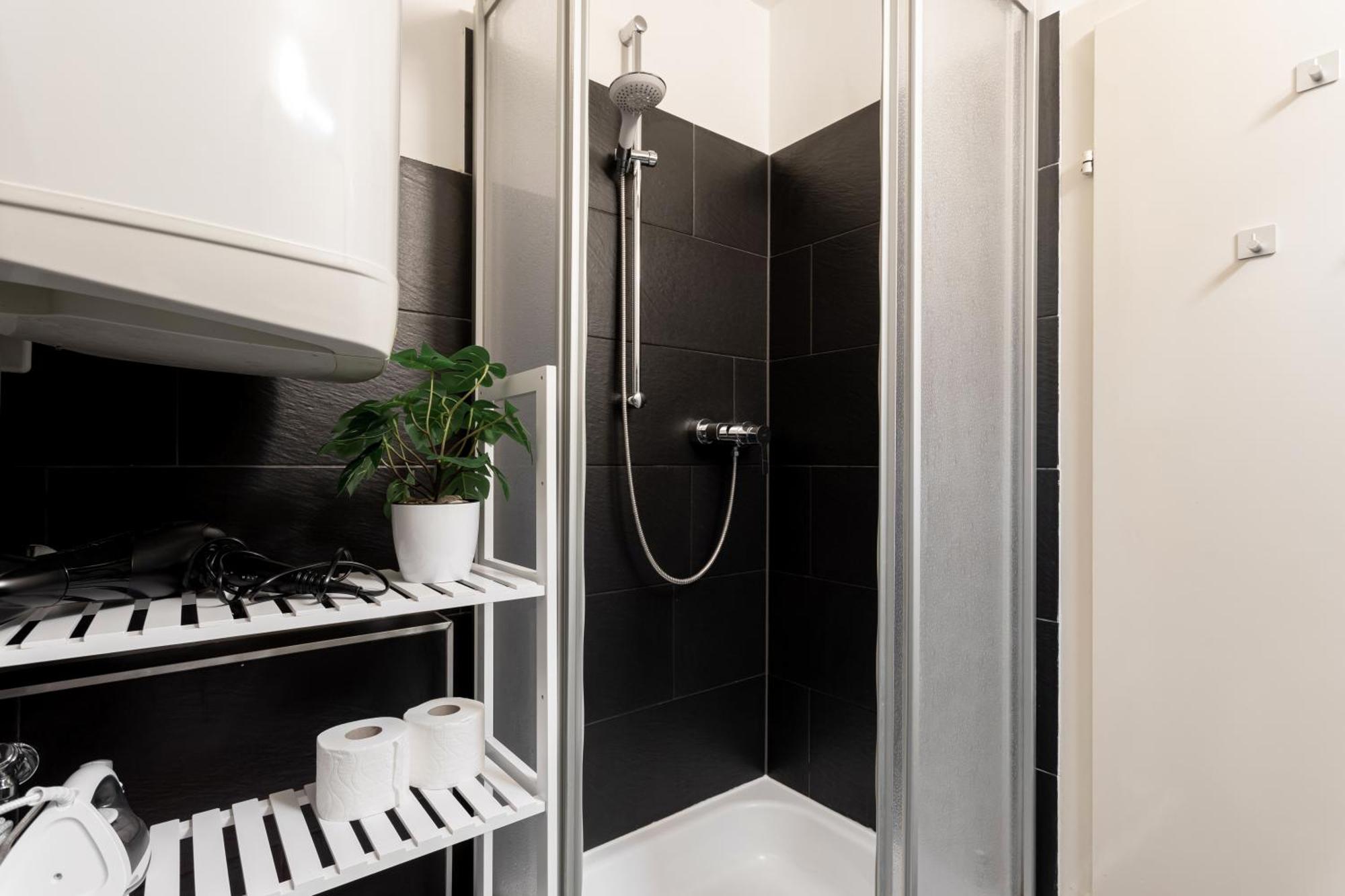 Global Living - Design I Terrace I Kitchen I Smart-tv I Parking Space I Apartment München